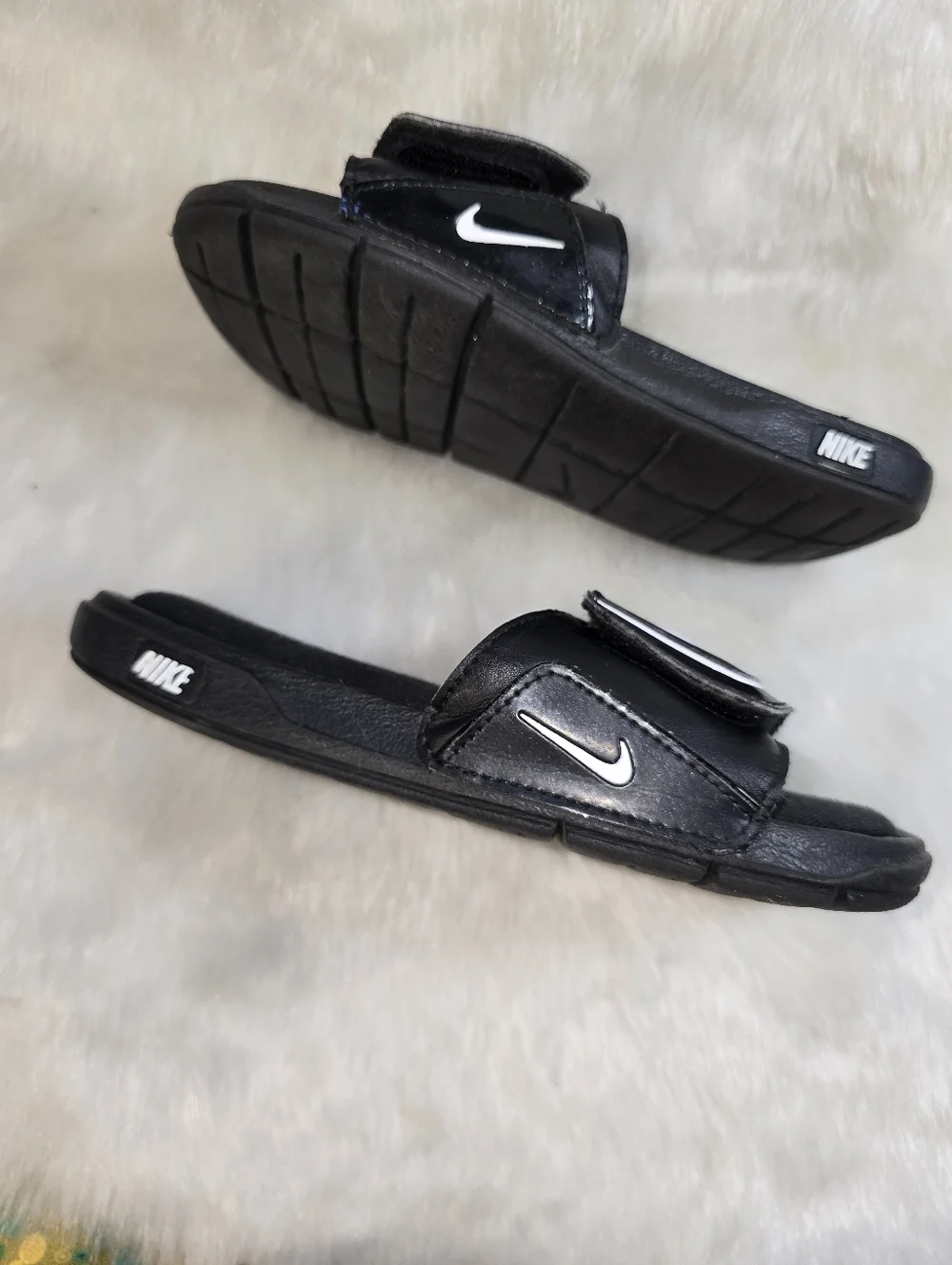 Nike Comfort Slide 2 Kids Black Slide Sandals with White Swoosh Accent